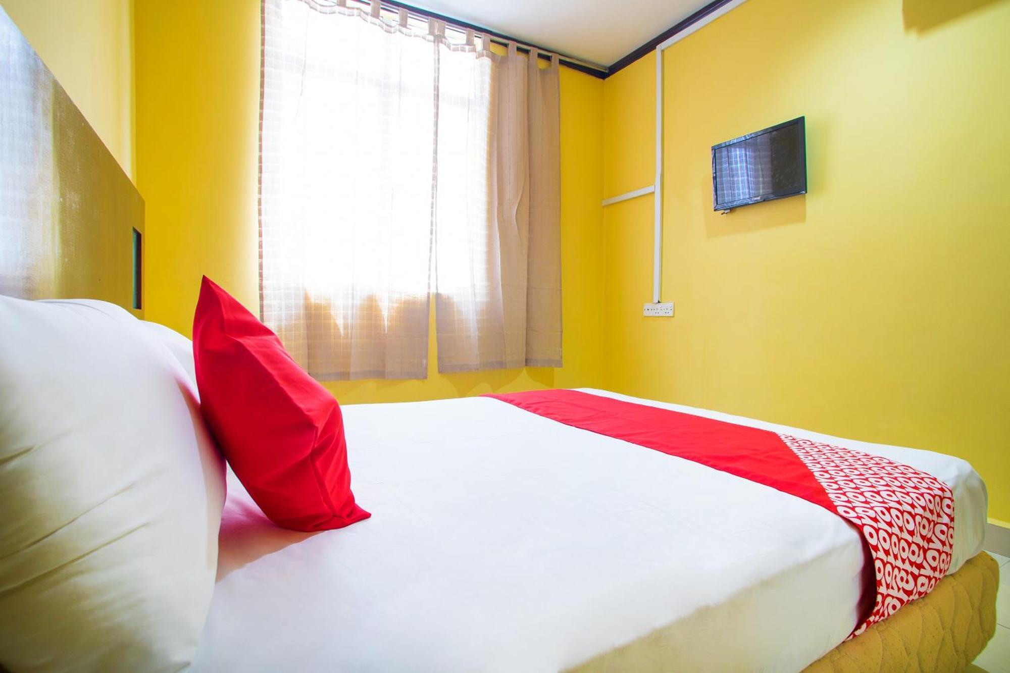 Super Oyo 1219 Hotel Bbk Klang Exterior photo